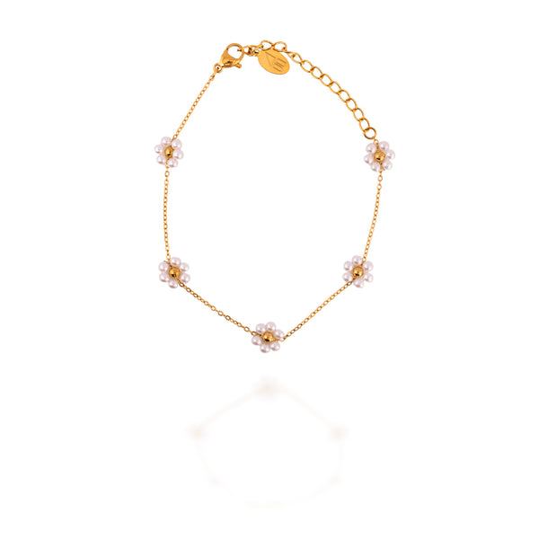 Golden Daisy Chain Bracelet