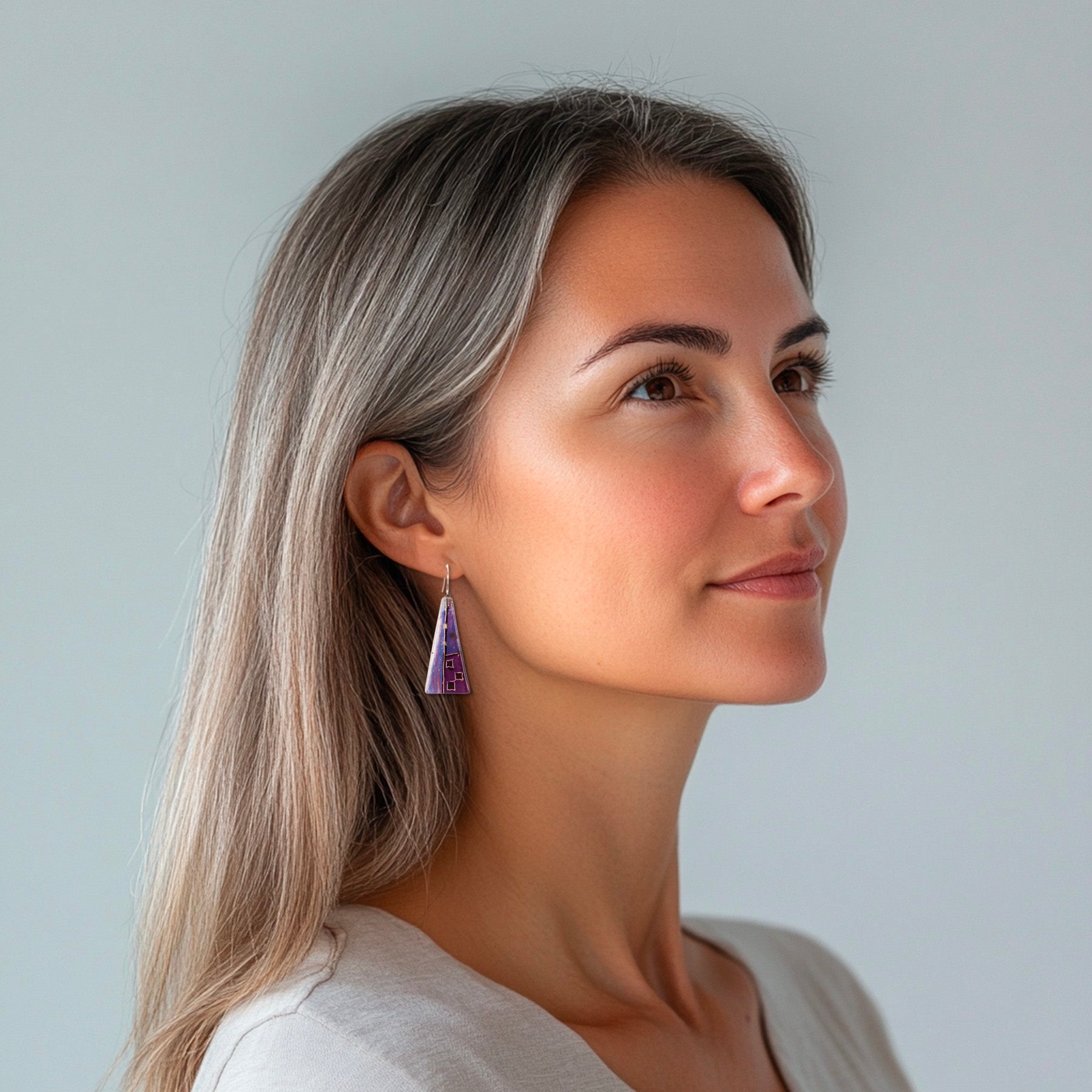 Lilahaus Triangle Earrings